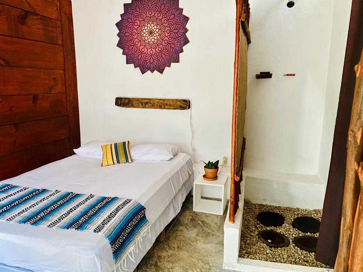 El Buho Bacalar Eco-Cabanas Hostal Buitenkant foto