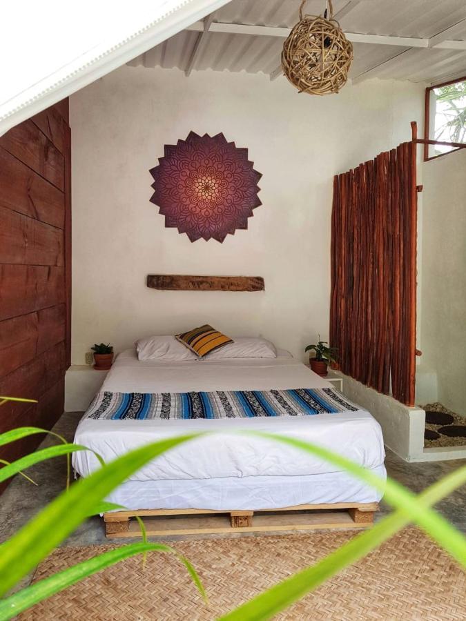 El Buho Bacalar Eco-Cabanas Hostal Buitenkant foto