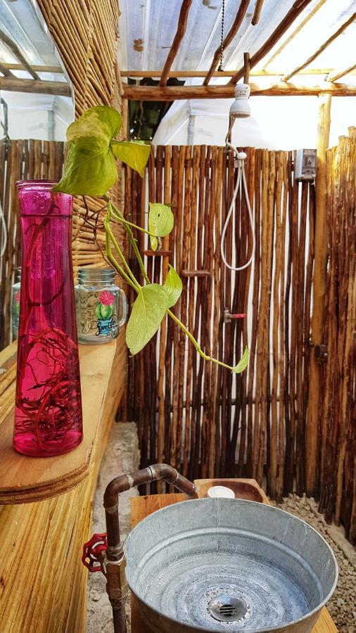 El Buho Bacalar Eco-Cabanas Hostal Buitenkant foto